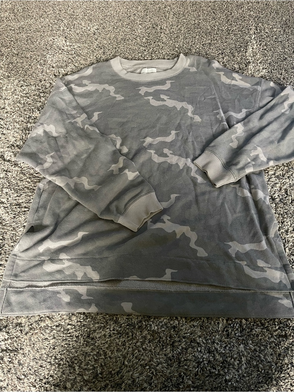 American Eagle Outfitters Gray Camo Crewneck Sweater